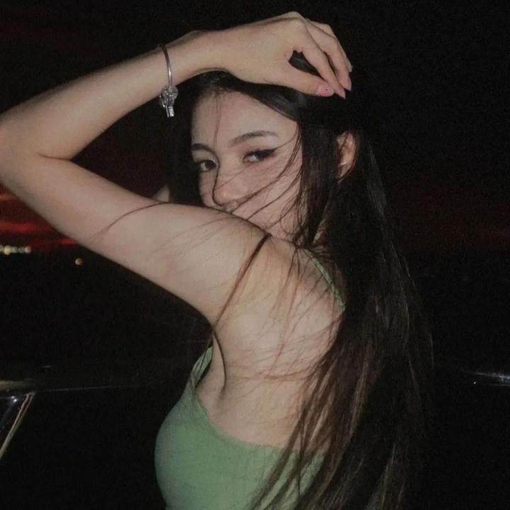 好一个侯府真千金